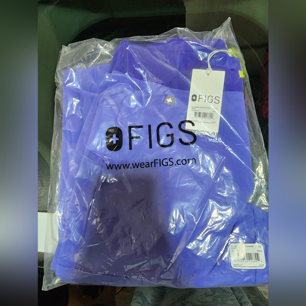 Figs Women's Pants & Jumpsuits - Purple